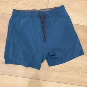 Faherty Deep Blue hybrid Shorts